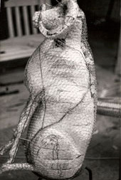 Chicken wire sheep mould